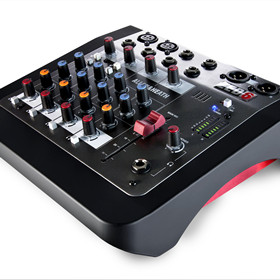 ZED6紧凑型6路输入模拟调音台